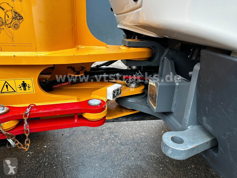 Læssemaskine Liebherr L506C Schaufel/Palettengabel