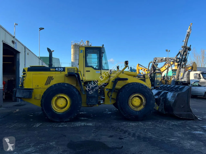 Nakladač Komatsu WA-420 Wheel Loader...