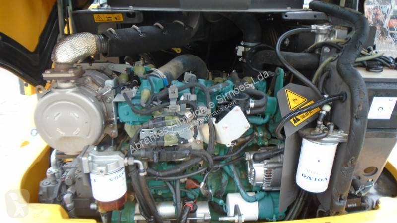 Nakladač Volvo L30 G