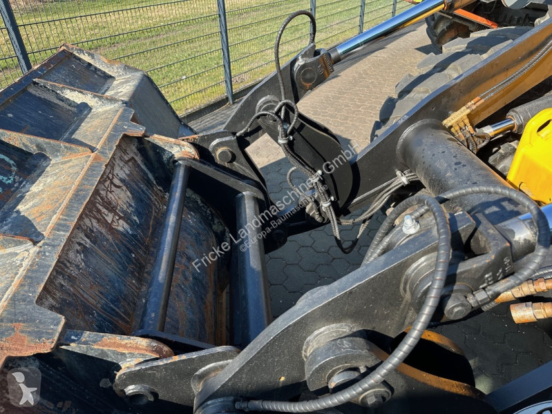 Nakladač JCB  427 HT   neue Reifen