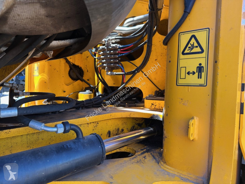 Nakladač JCB  457 Agri High Lift