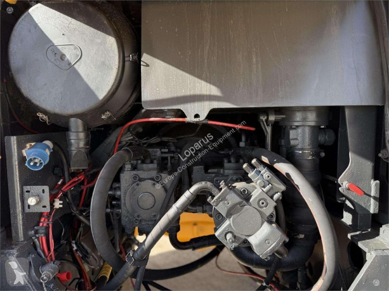 Фронтальный погрузчик Liebherr quick coupler