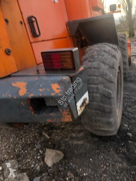 Навантажувач Hitachi  W 90