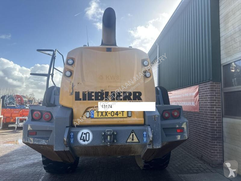 Nakladač Liebherr 566 XPower