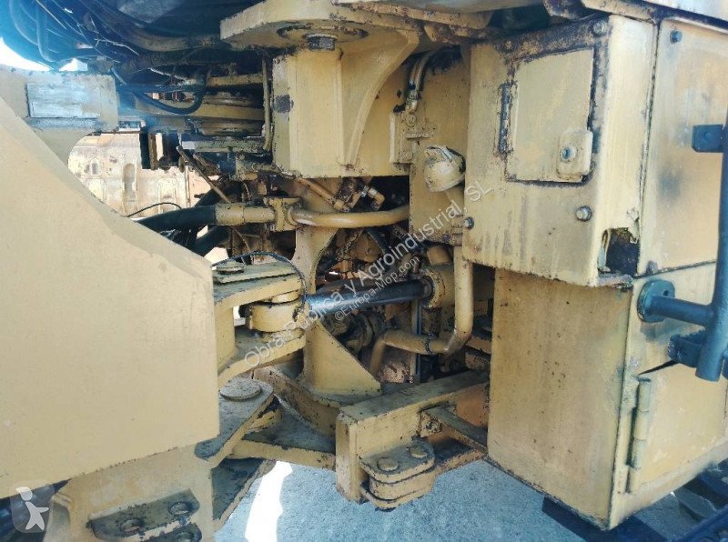Nakladač Caterpillar CATERPÌLLAR 972H