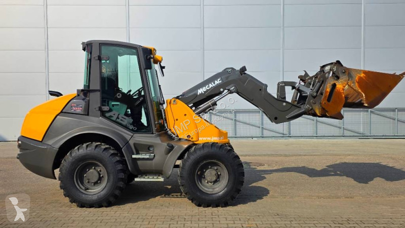 مُحمّلة Mecalac AS 900 SWING LOADER