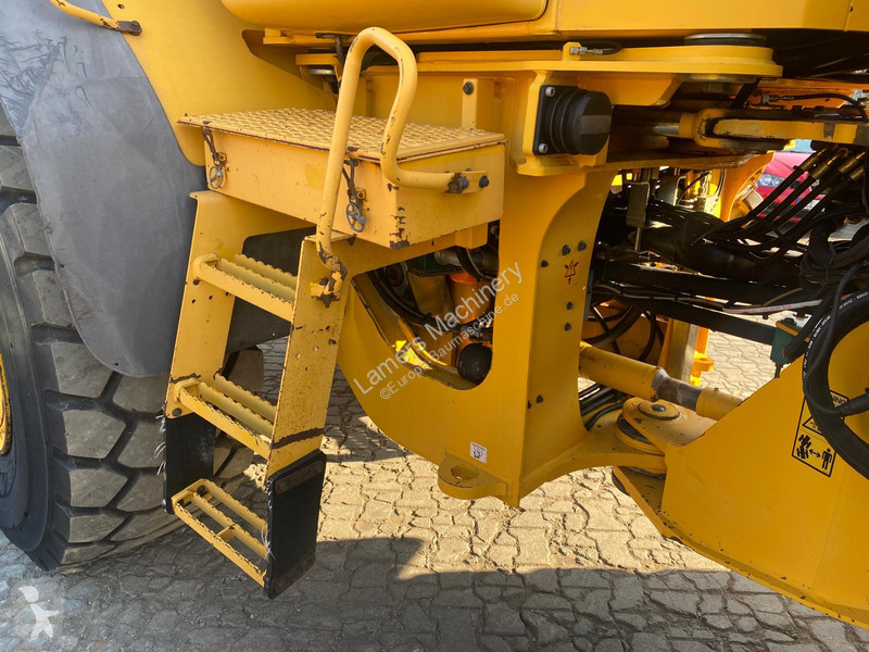 Nakladač Volvo L110