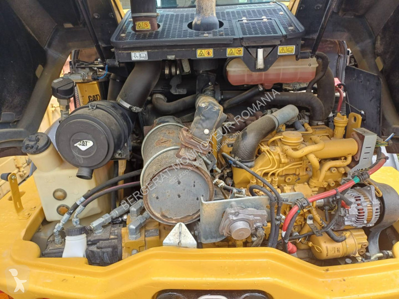 Incarcator Caterpillar 908M