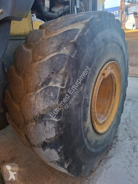 Nakladač Komatsu