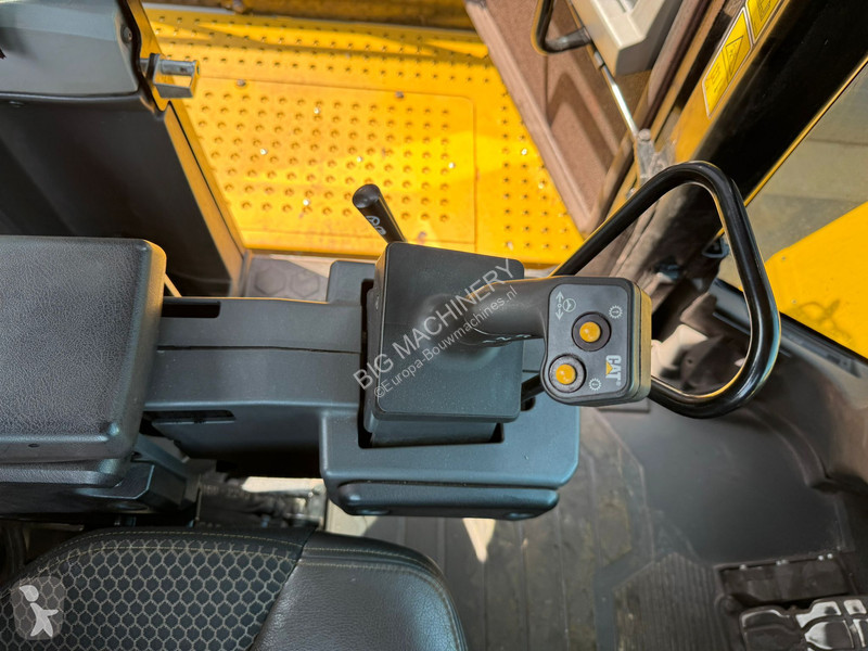 Nakladač Caterpillar 988 XE High Lift