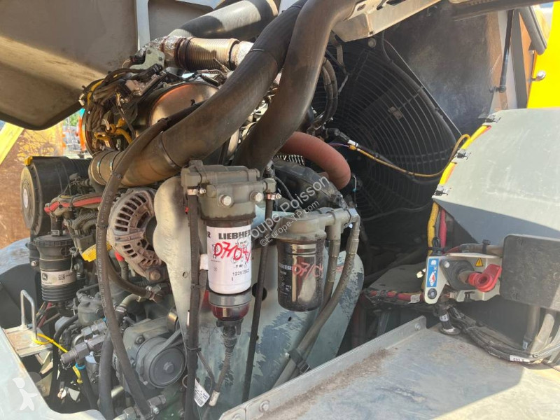 Nakladač Liebherr L 526