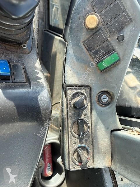Nakladač Schäffer  8620T