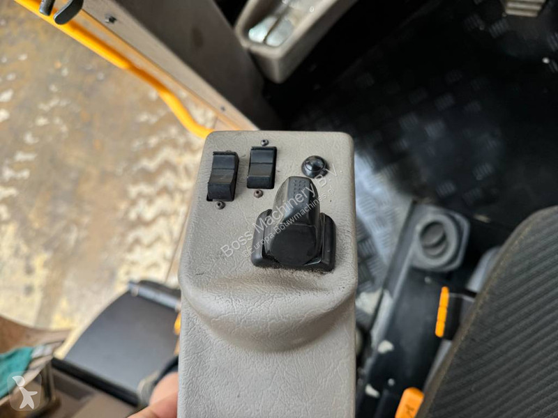 Nakladač  L18 - 4rd Function / CDC Steering