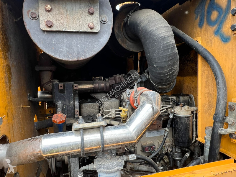 مُحمّلة Hyundai HL757-7