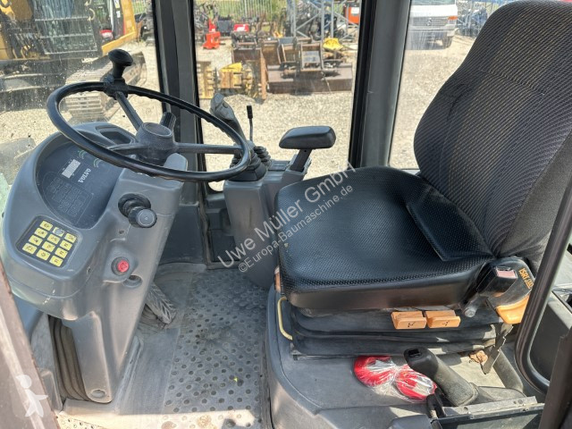 Nakladač Volvo BZ/X Radlader netto 22.000€