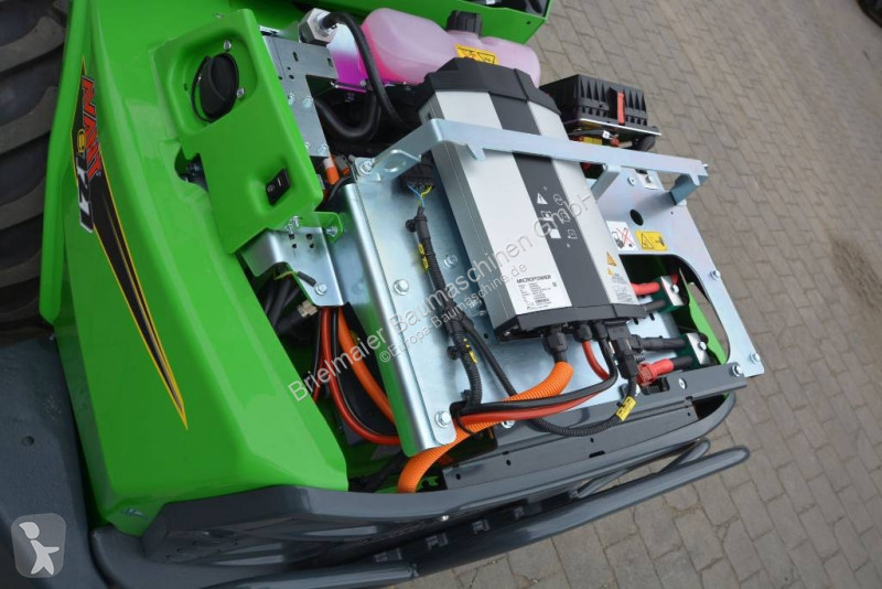 Nakladač  e727 Elektrisch