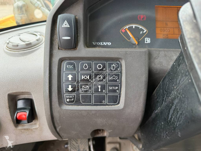Фронтальный погрузчик Volvo - Dutch Machine /...