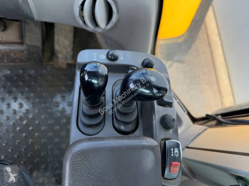 Nakladač Volvo - Automatic Greasing / Camera