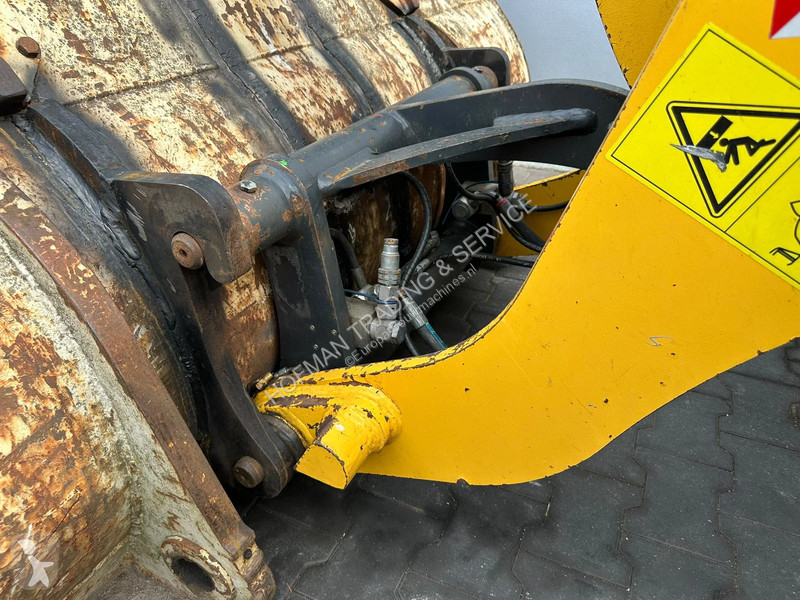 Nakladač Komatsu WA80M-8 | A/C