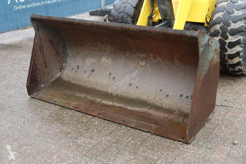 Nakladač Weidemann WL48