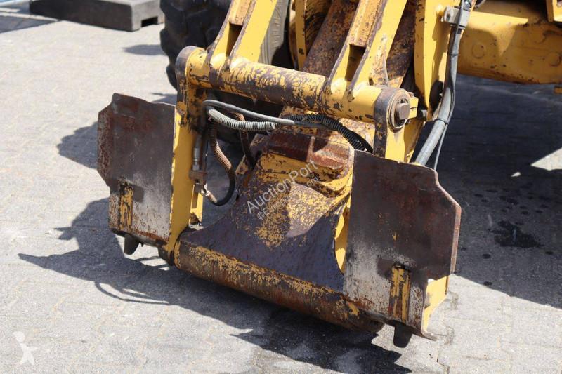 مُحمّلة Caterpillar
