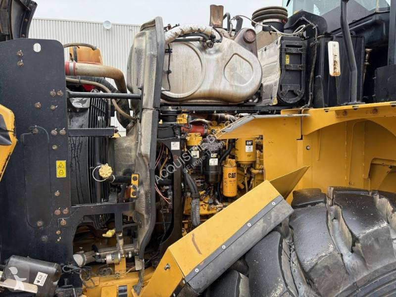 Nakladač Caterpillar 950M