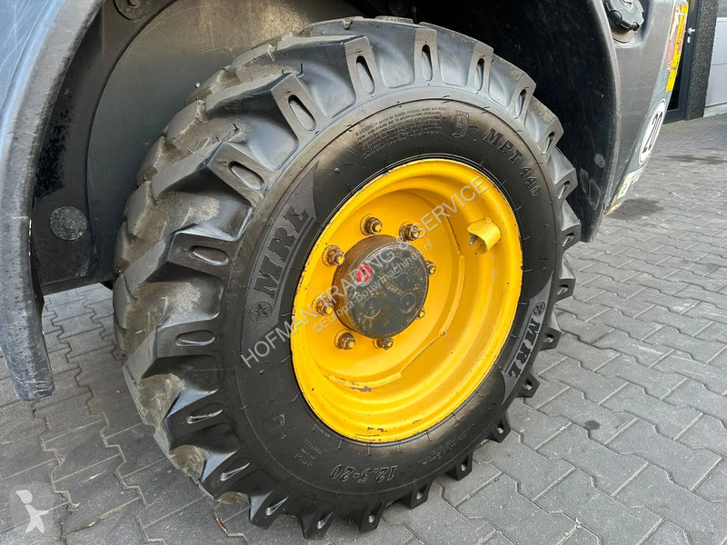 Nakladač Komatsu WA80M-7
