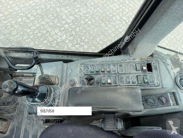 Pala cargadora Liebherr 506...