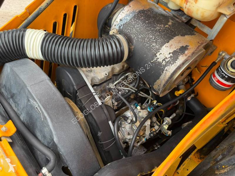 Фронтальный погрузчик JCB 1 CX