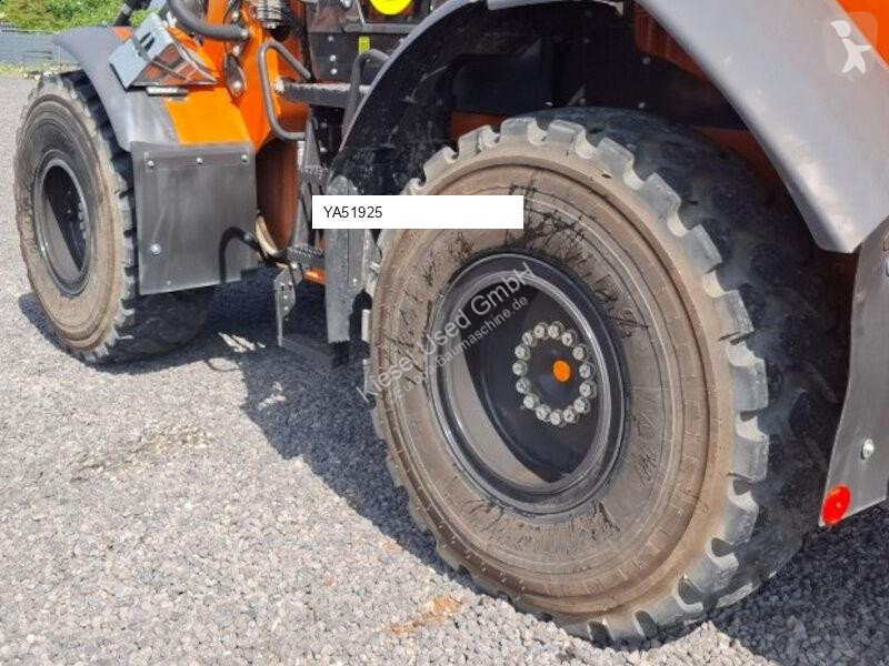 مُحمّلة Hitachi ZW180-7