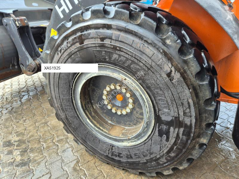 Pala cargadora Hitachi 7