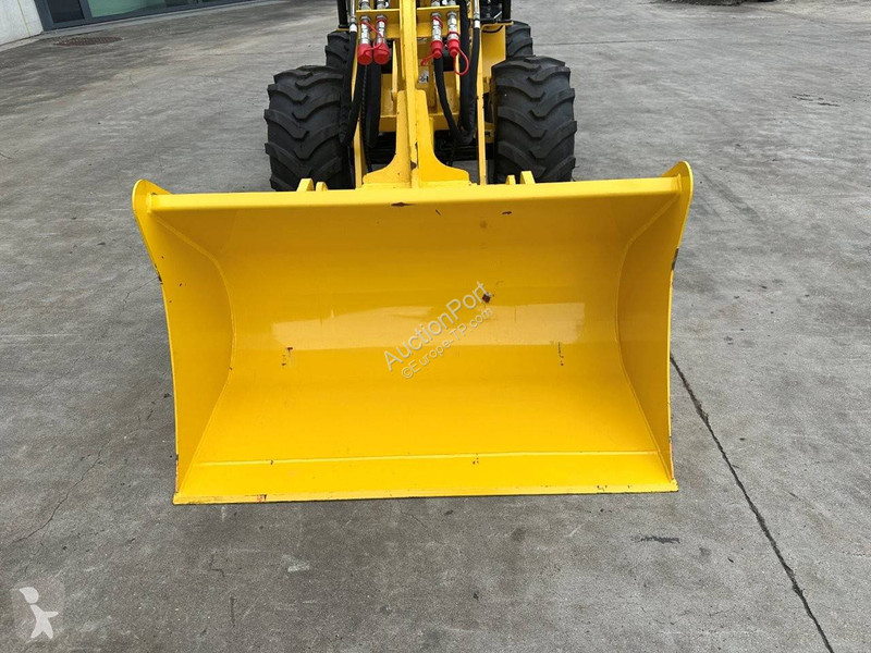Chargeuse Machpro MP-06