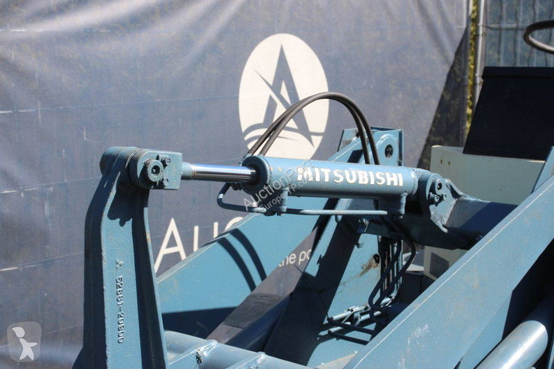 Chargeuse Mitsubishi WS200A