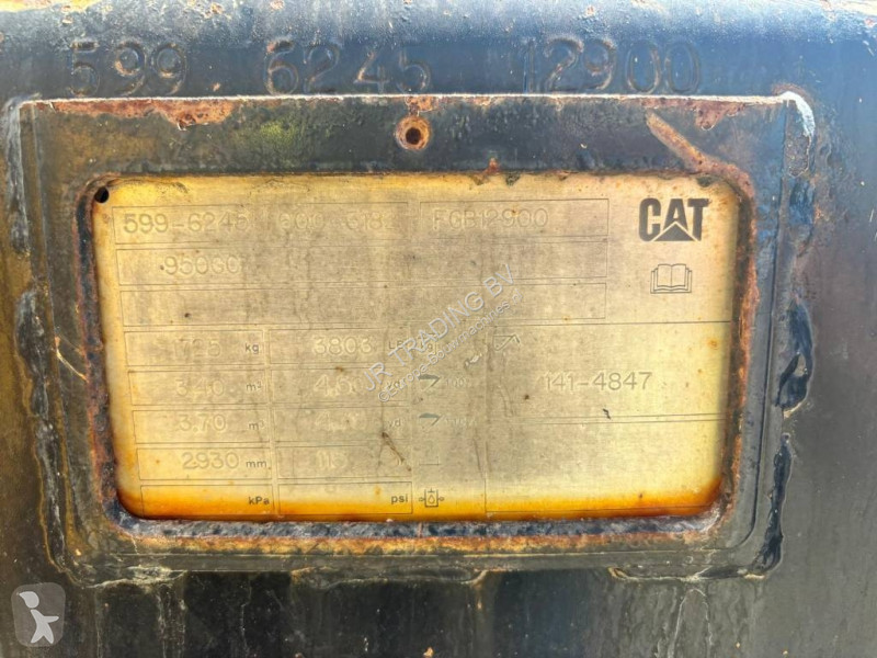 Chargeuse Caterpillar GC