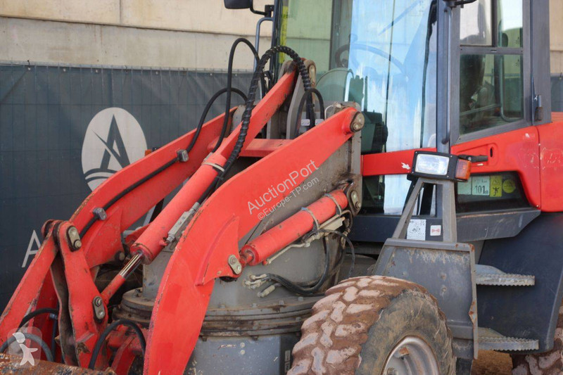 Incarcator Terex TL70