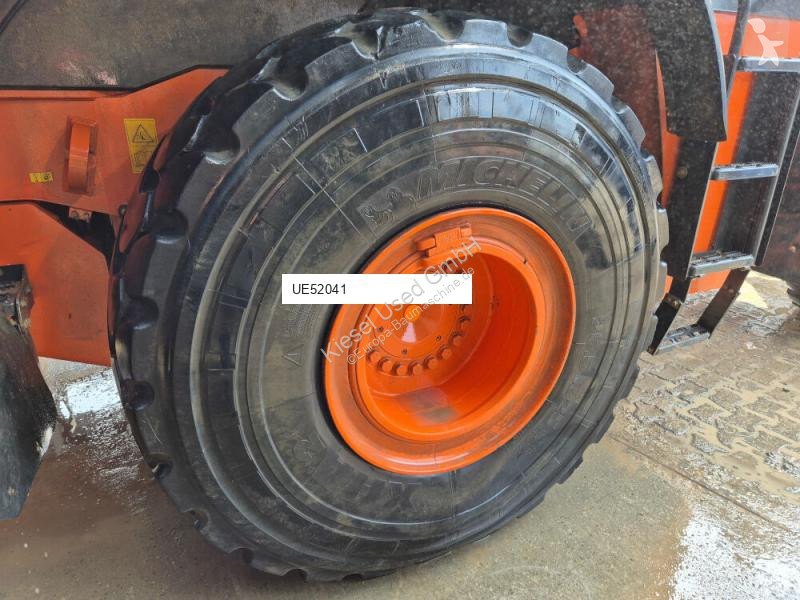 Pala cargadora Hitachi 6