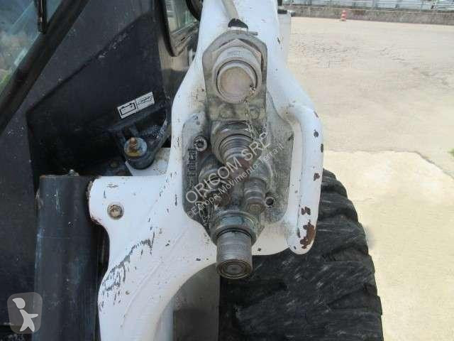 Pala cargadora Bobcat S76