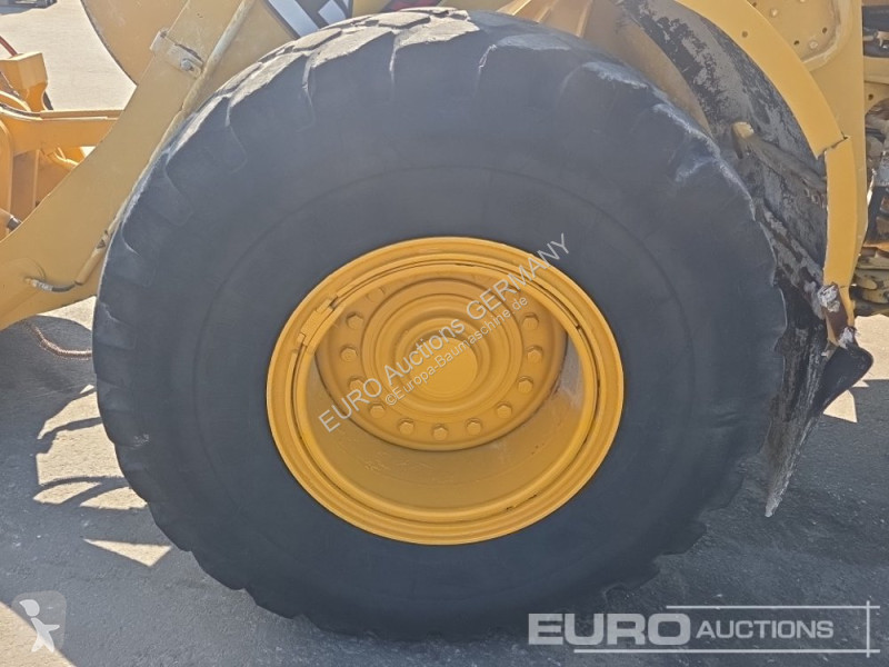 Товарач Caterpillar