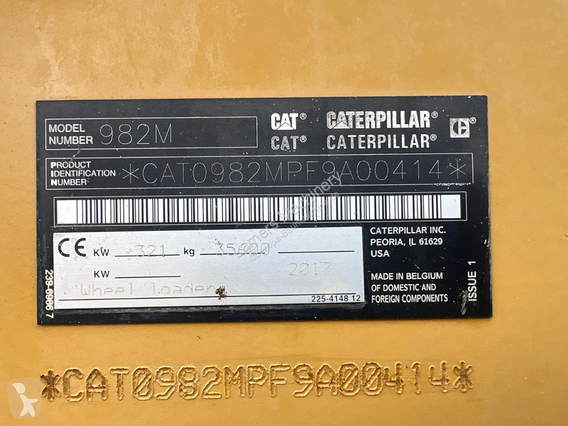 Товарач Caterpillar 982M .