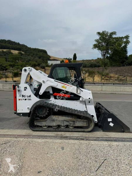 Навантажувач Bobcat
