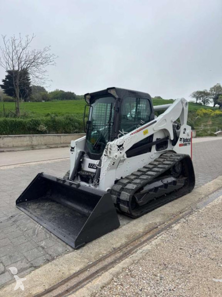 Навантажувач Bobcat