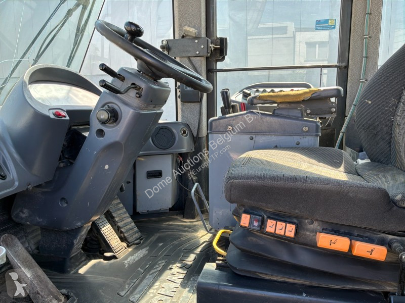 Навантажувач Komatsu