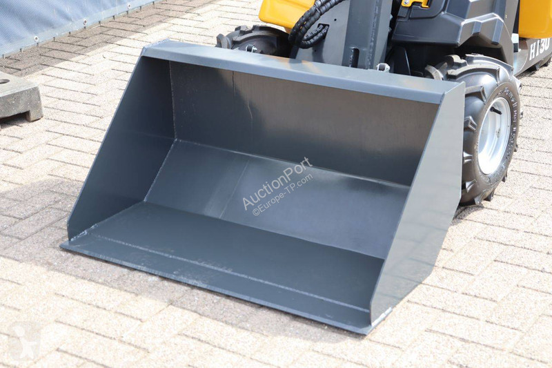 H130 loader