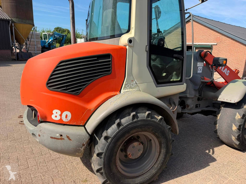 Pá carregadora Atlas 80