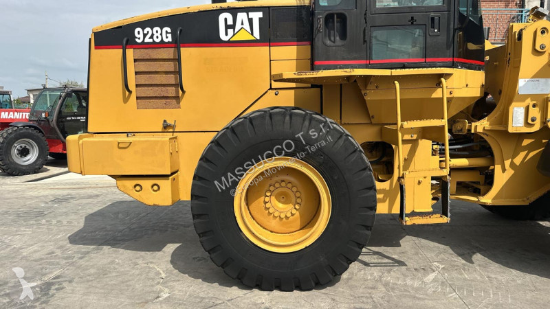 Навантажувач Caterpillar