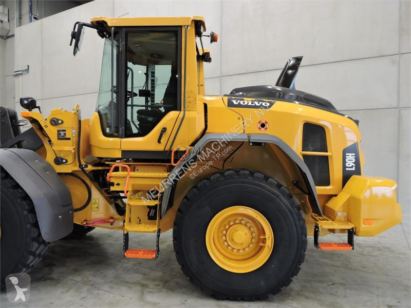 مُحمّلة Volvo New Bucket + Tyres