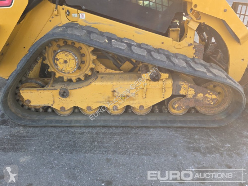 Фронтальный погрузчик Caterpillar 289D3