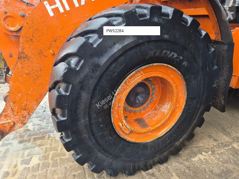 Rakodógép Hitachi 6