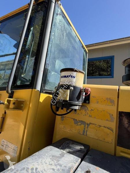 Lastare Komatsu