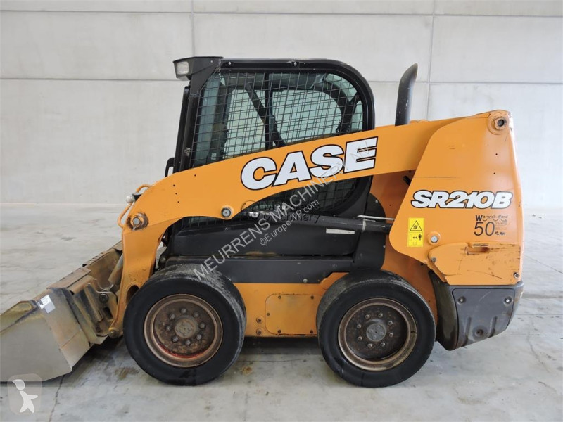 Chargeuse Case SR210 B